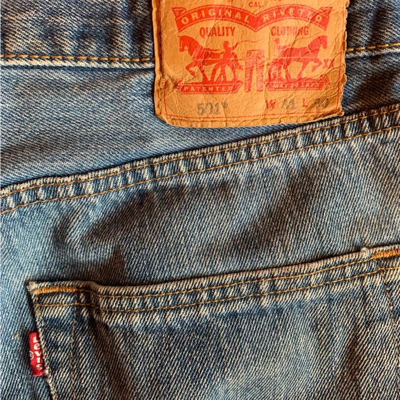 Levi’s Button-fly Jeans W31 - Picture 2 of 7